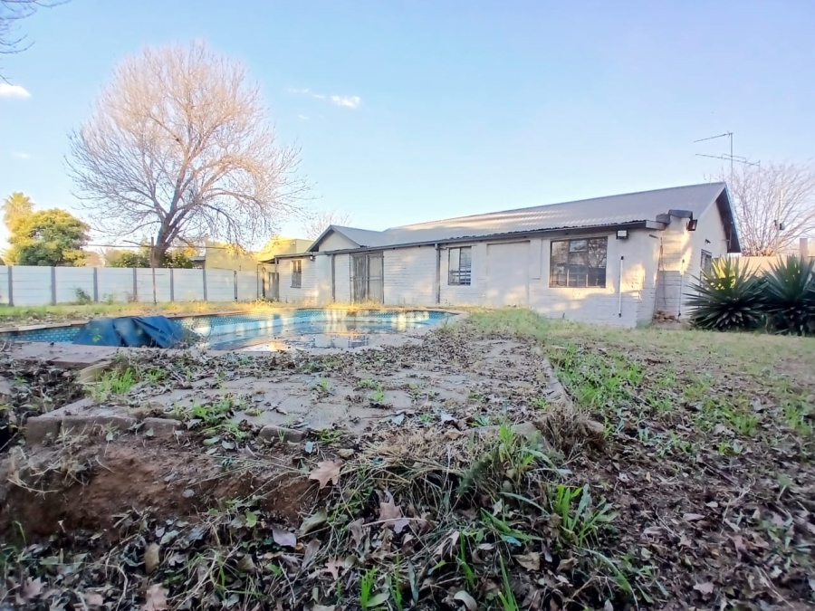 3 Bedroom Property for Sale in Riebeeckstad Free State
